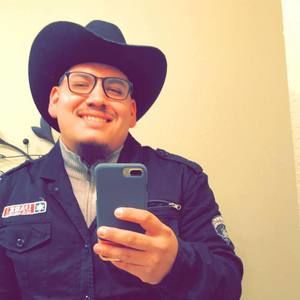 Meet your Posher, Jonathan